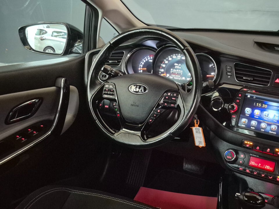 Kia Ceed 1,6 GDi Premium SW DCT 5d