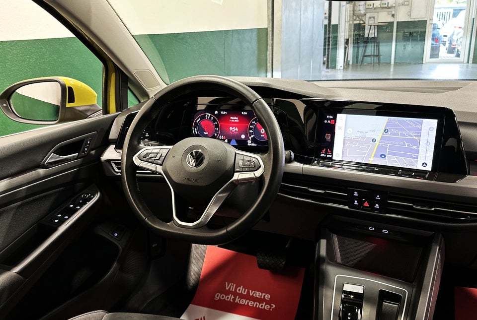 VW Golf VIII 1,4 eHybrid DSG 5d
