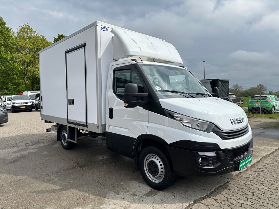 Iveco Daily 2,3 35S14 10,8m³ Van