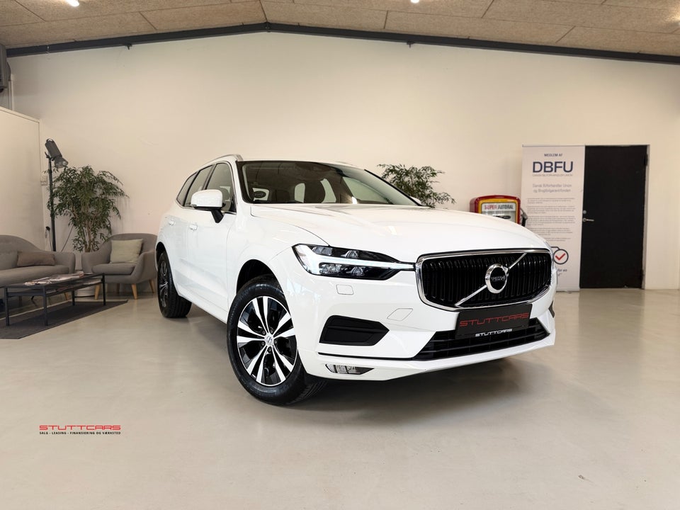 Volvo XC60 2,0 B4 197 Momentum aut. 5d