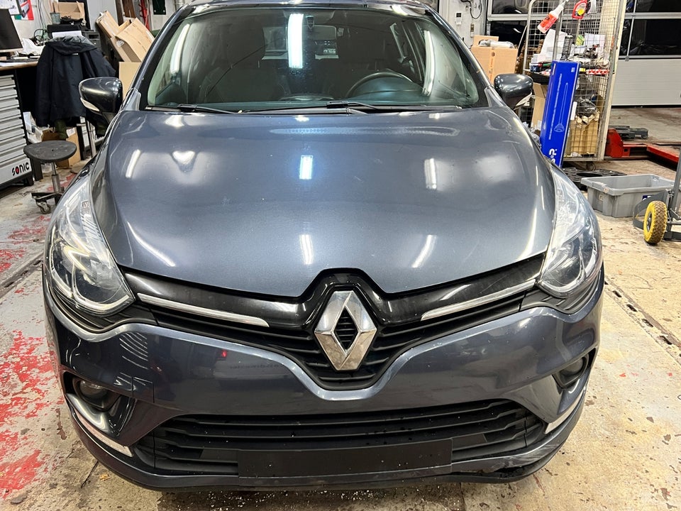 Renault Clio IV 1,5 dCi 90 Zen 5d