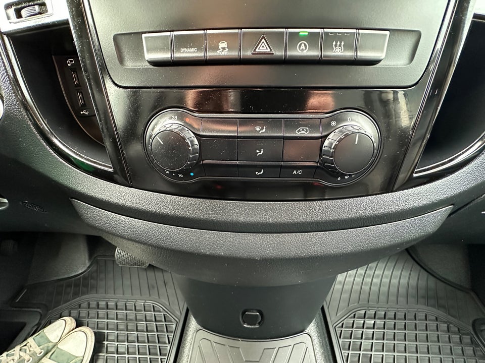Mercedes Vito 114 2,0 CDi Kassevogn aut. L RWD