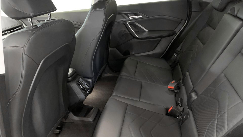 BMW iX1 xDrive30 X-Line 5d