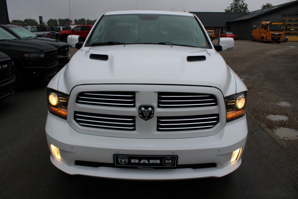 Dodge RAM 1500 5,7 V8 Hemi Sport aut. 4d