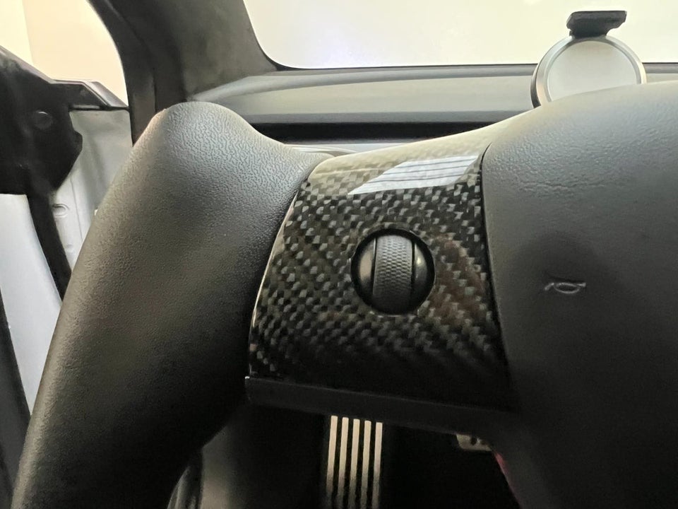 Tesla Model 3 Standard Range+ RWD 4d