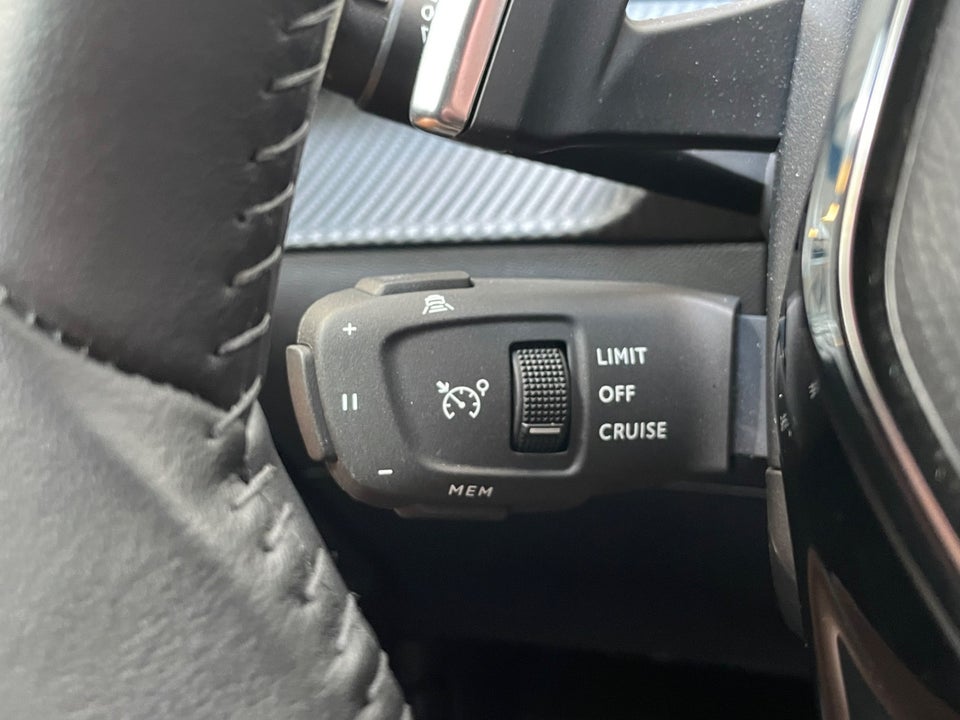Peugeot 2008 1,2 PureTech 130 Allure EAT8 5d