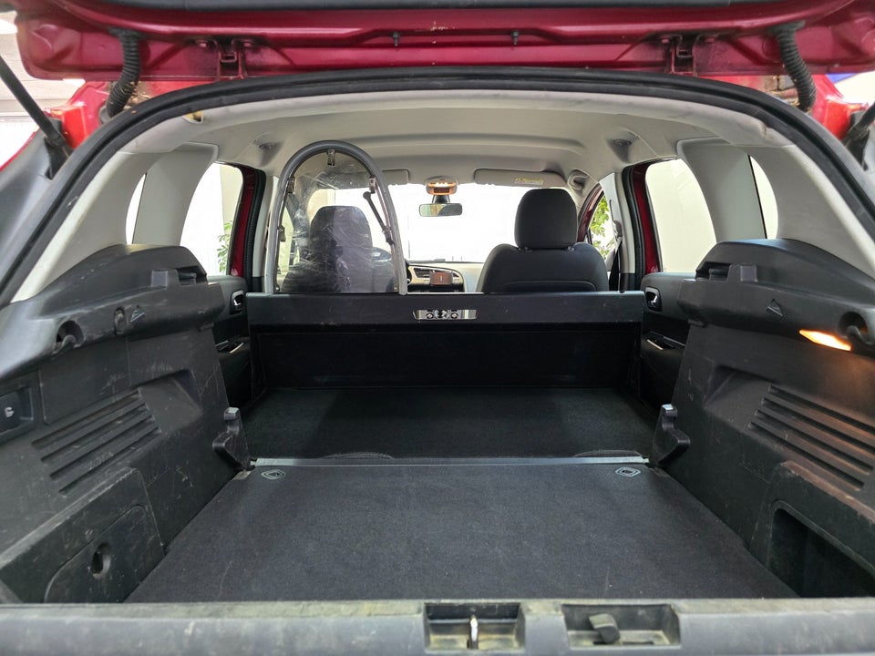 Peugeot 3008 2,0 HDi 150 Active Van 5d