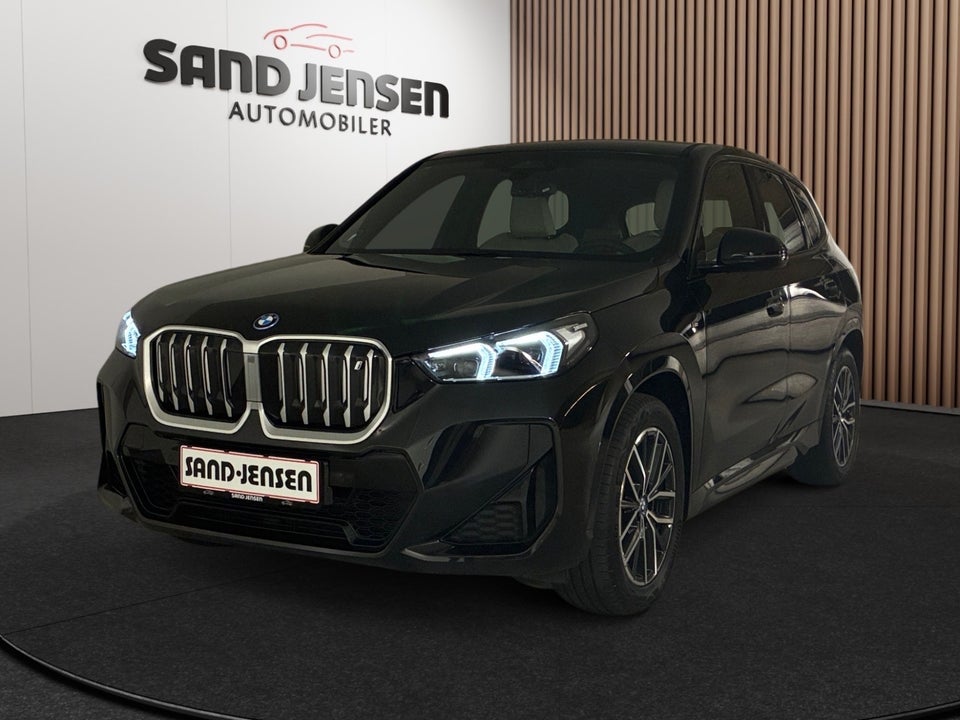 BMW iX1 xDrive30 M-Sport Premium 5d