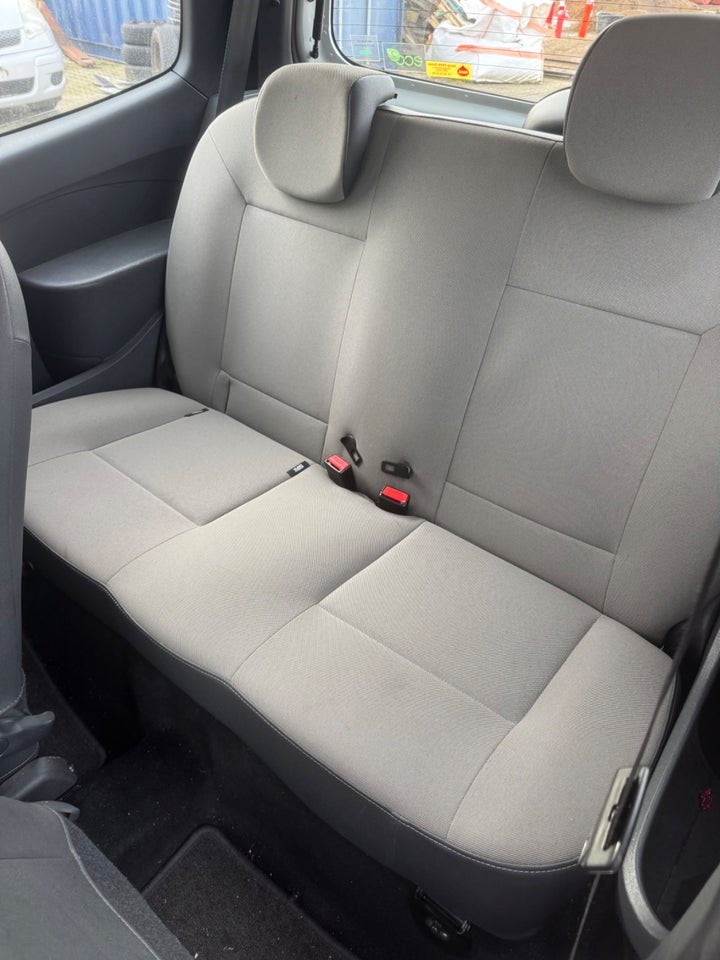 Renault Twingo 1,2 16V Dynamique 3d