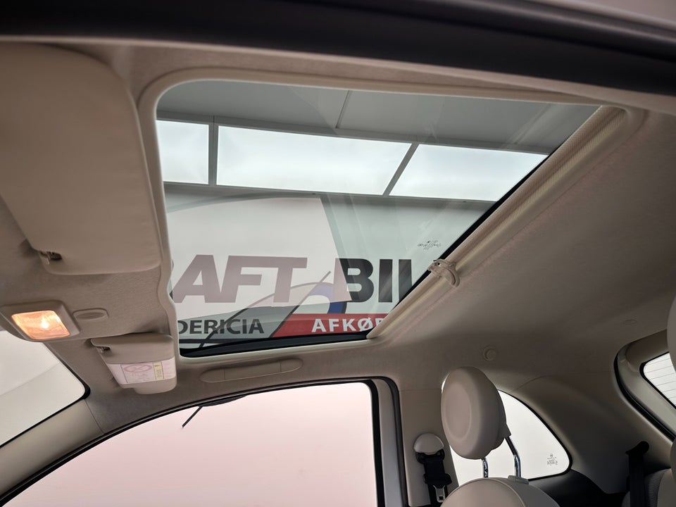 Fiat 500 0,9 TwinAir 80 Lounge 3d