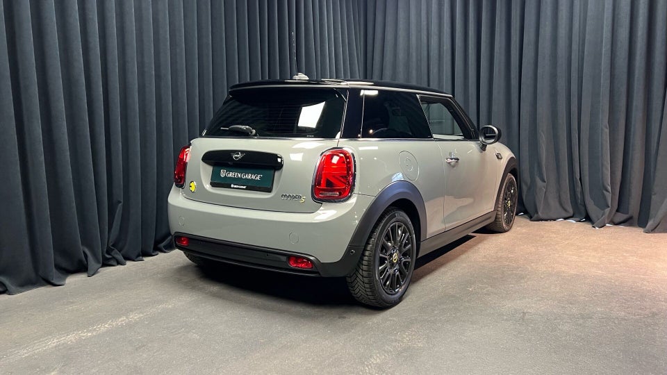 MINI Cooper SE Edition Premium Plus 3d