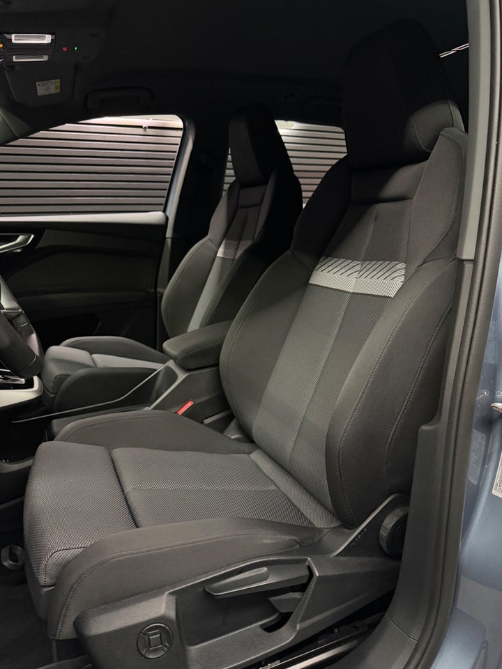 Audi Q4 e-tron 40 Advanced 5d