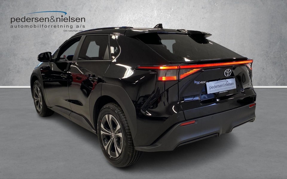 Toyota bZ4X 73 Executive 5d