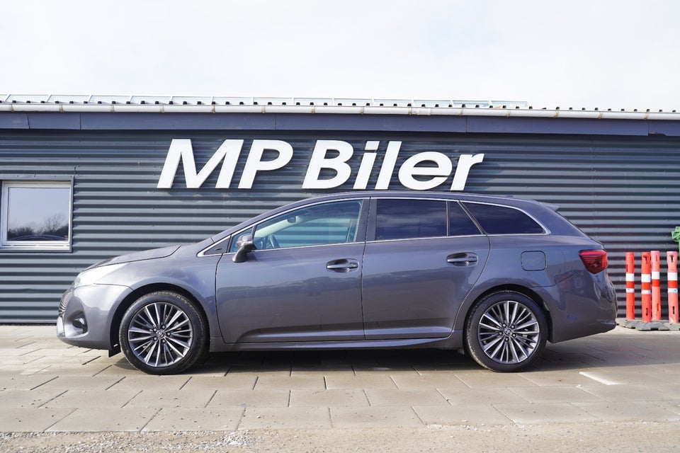 Toyota Avensis 1,8 VVT-i T2 Premium Touring Sports MDS 5d