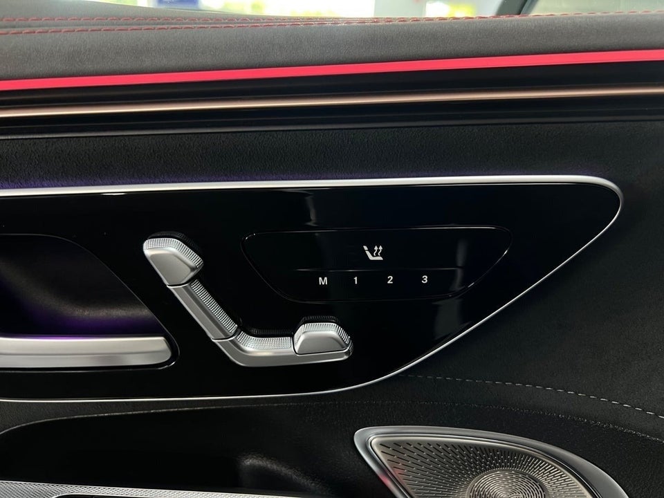 Mercedes EQE350 AMG Line 4Matic 4d