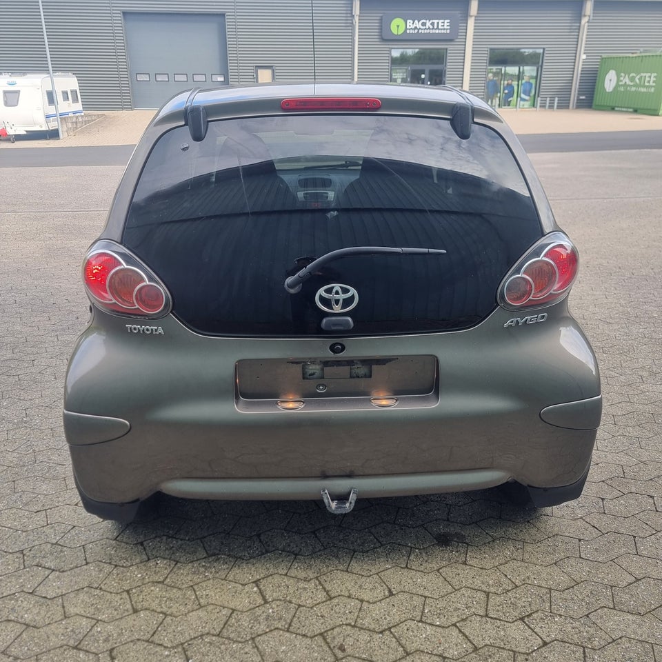 Toyota Aygo 1,0 VVT-i T1 5d