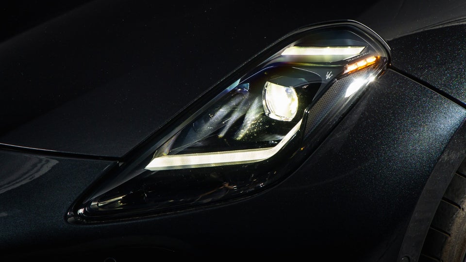 Maserati GranTurismo 3,0 V6 Trofeo aut. 2d