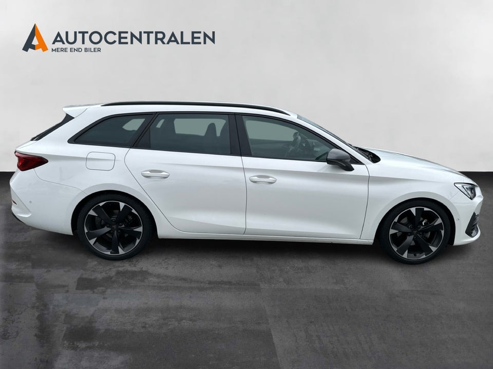 Cupra Leon 1,5 eTSi High Sportstourer DSG 5d