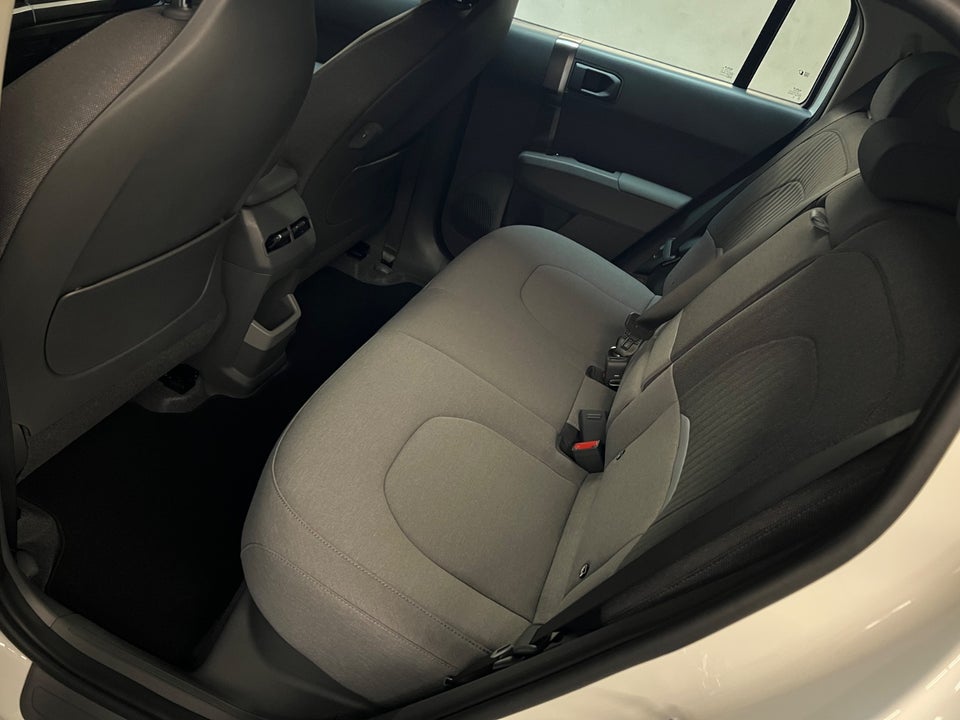 Kia EV3 58 Standard Range Access 5d