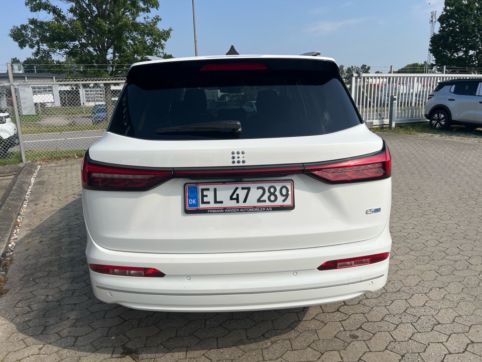 Navor E5 1,5 PHEV Rock 5d