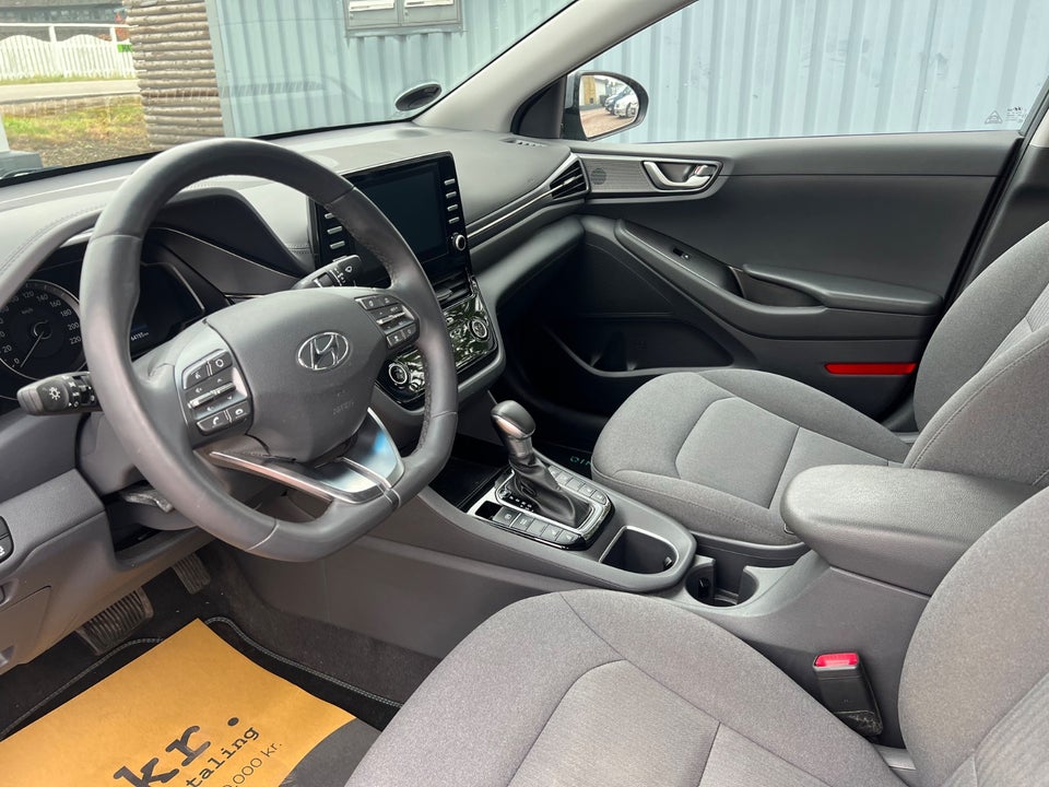 Hyundai Ioniq 1,6 PHEV Trend DCT 5d