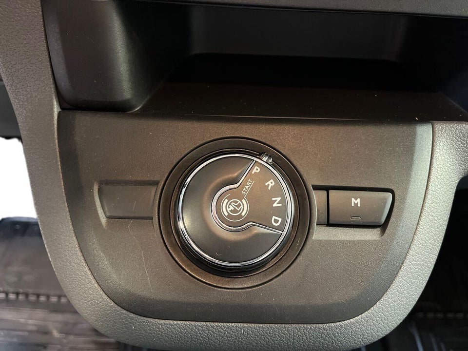 Toyota ProAce 2,0 D 144 Long Comfort Master aut. 4d