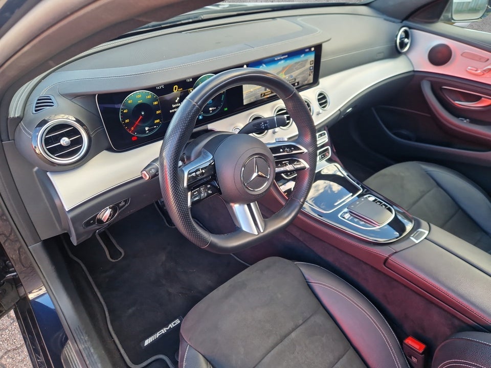 Mercedes E300 de 2,0 AMG Line stc. aut. 5d