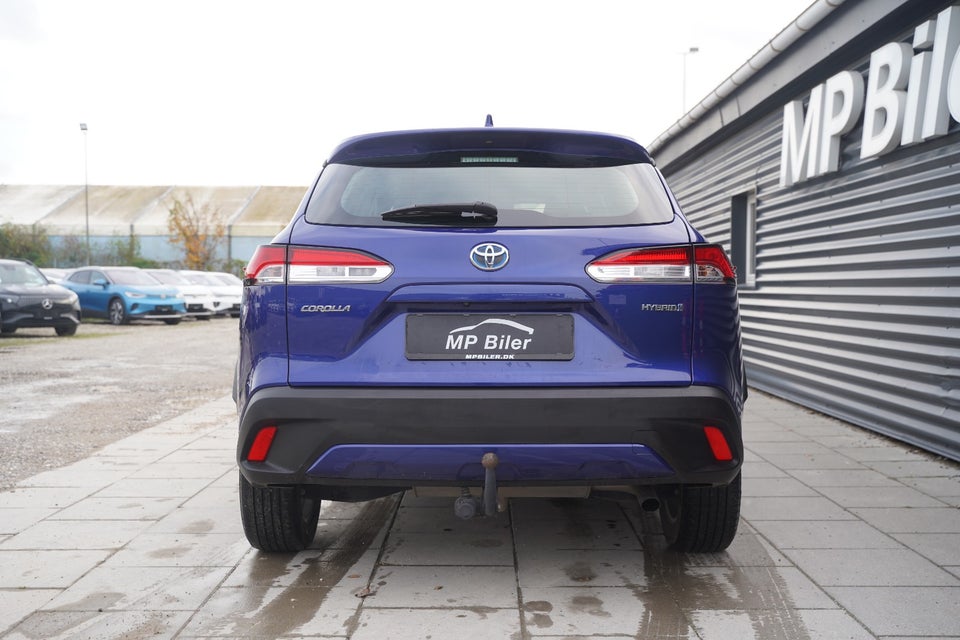 Toyota Corolla Cross 2,0 Hybrid Active CVT 5d