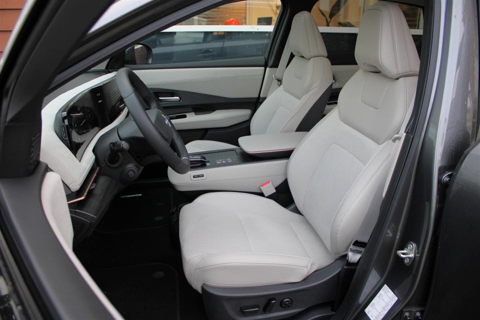 Nissan Ariya 87 Evolve 5d