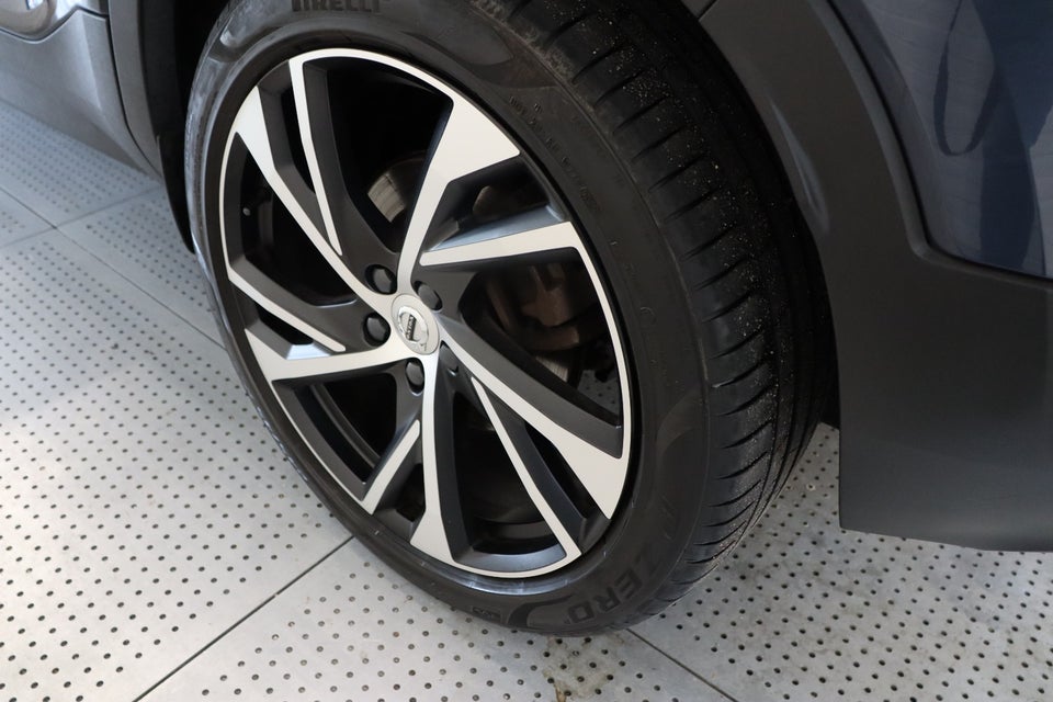 Volvo XC40 1,5 T5 ReCharge R-Design aut. 5d
