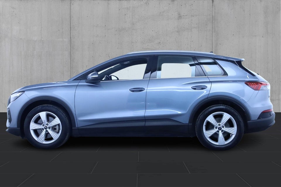Audi Q4 e-tron 45 Business 5d