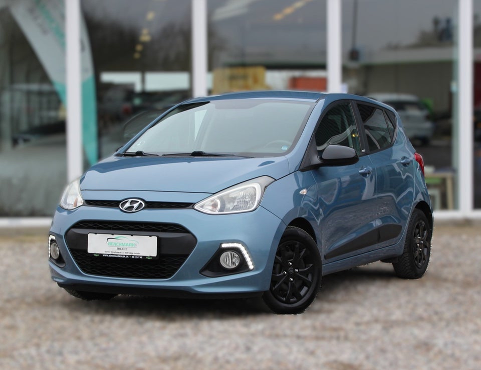 Hyundai i10 1,0 Black Line 5d
