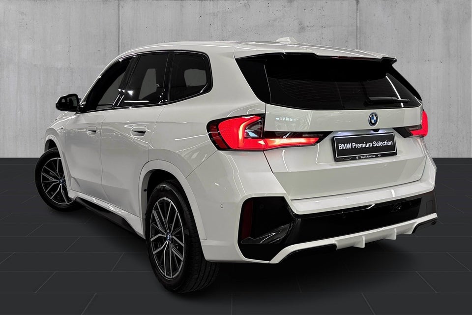 BMW iX1 xDrive30 M-Sport 5d