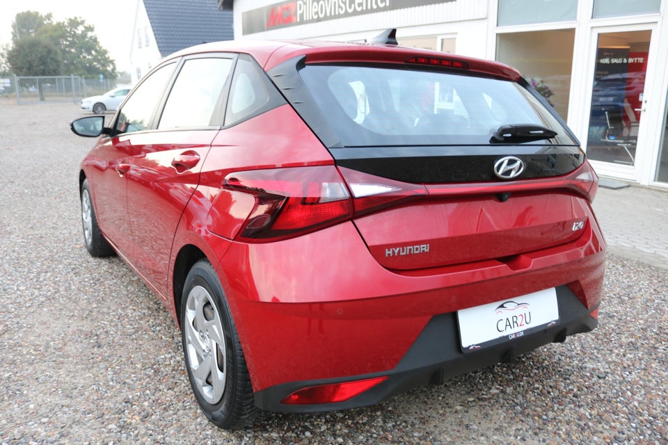 Hyundai i20 1,0 T-GDi Essential DCT 5d