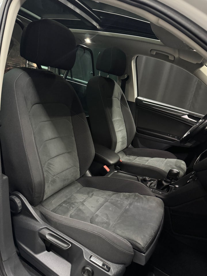 VW Tiguan 2,0 TDi 240 R-line DSG 4Motion Van 5d