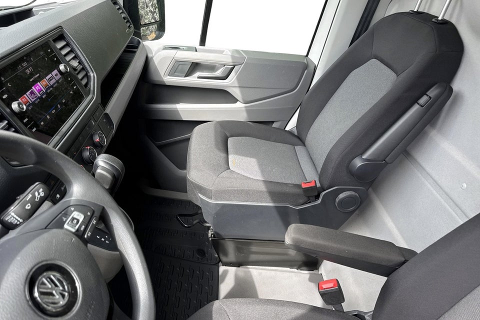 VW Crafter 35 2,0 TDi 140 Kassevogn L3H3