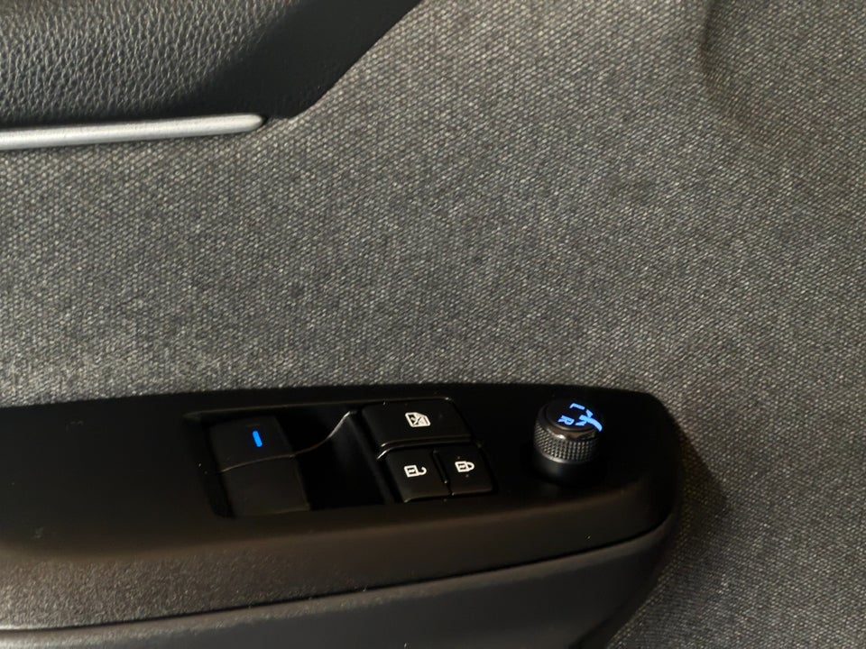 Toyota Yaris 1,5 Hybrid H3 e-CVT 5d