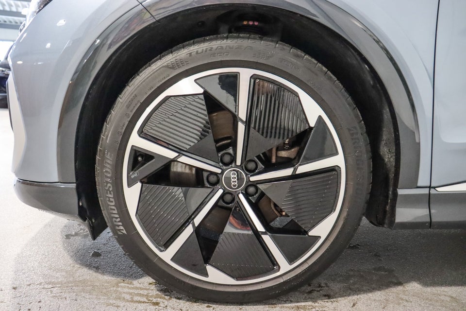 Audi Q4 e-tron 40 edition one 5d