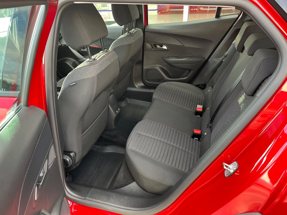 Peugeot e-2008 50 Active 5d