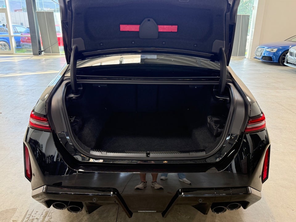 BMW M5 4,4 xDrive aut. 4d