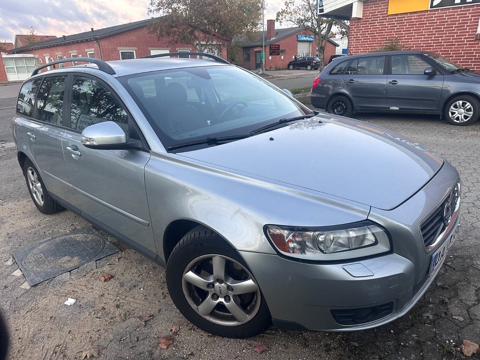 Volvo V50 1,6 Style 5d