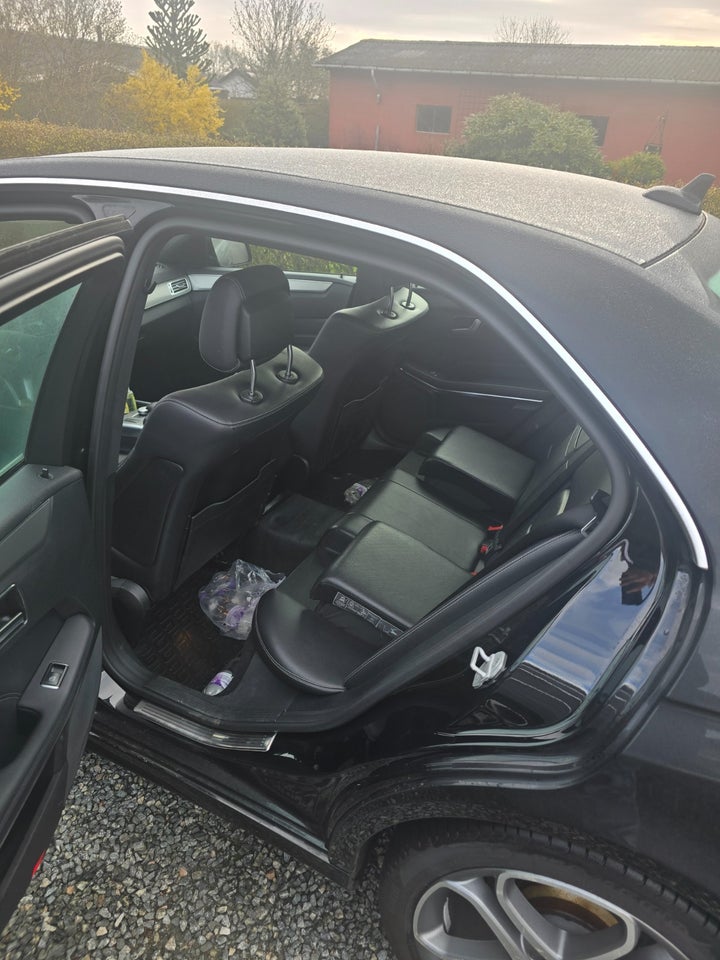 Mercedes E220 2,2 CDi Avantgarde aut. BE 4d