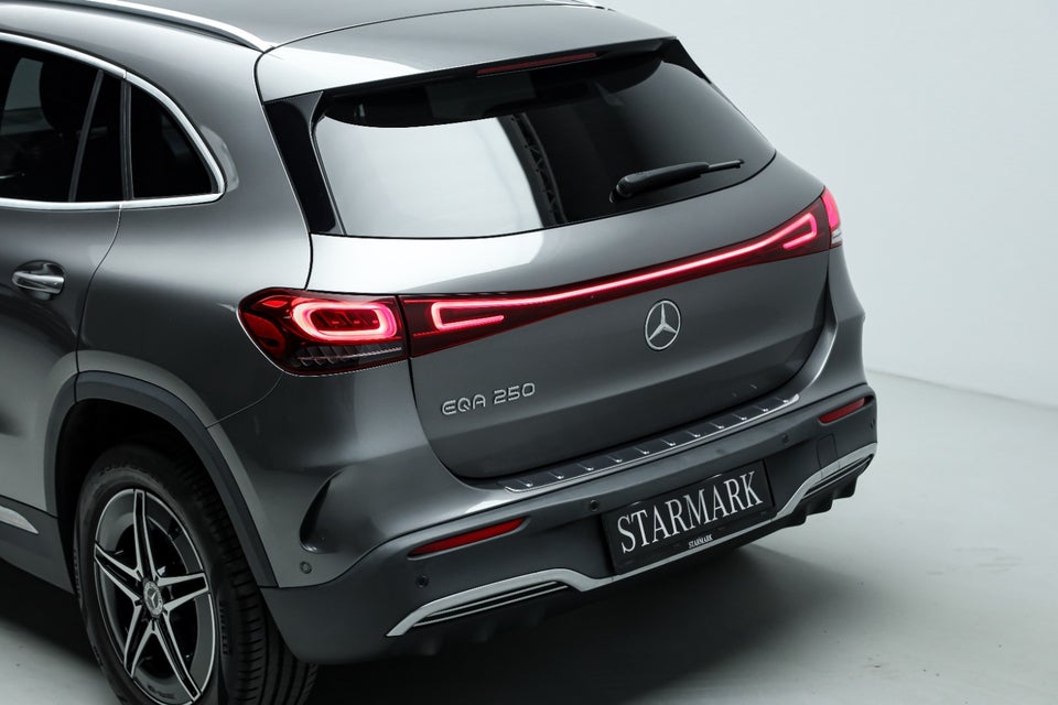 Mercedes EQA250 AMG Line 5d