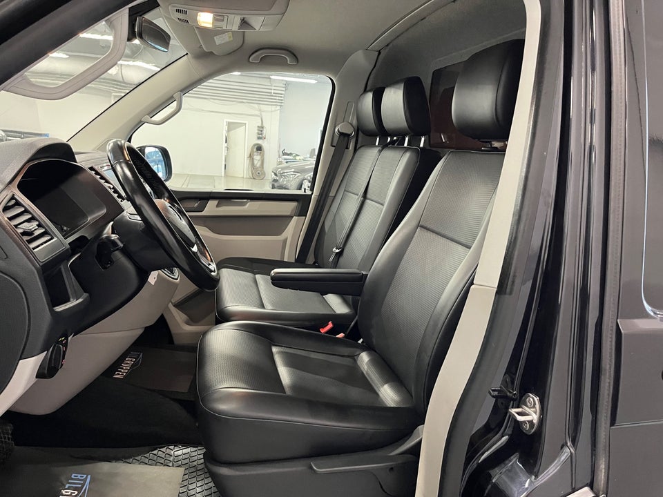 VW Transporter 2,0 TDi 204 Kassevogn DSG lang