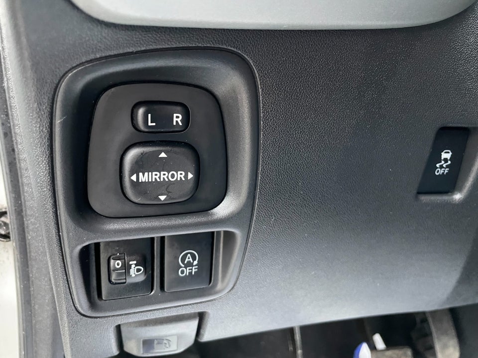 Toyota Aygo 1,0 VVT-i x-play 5d