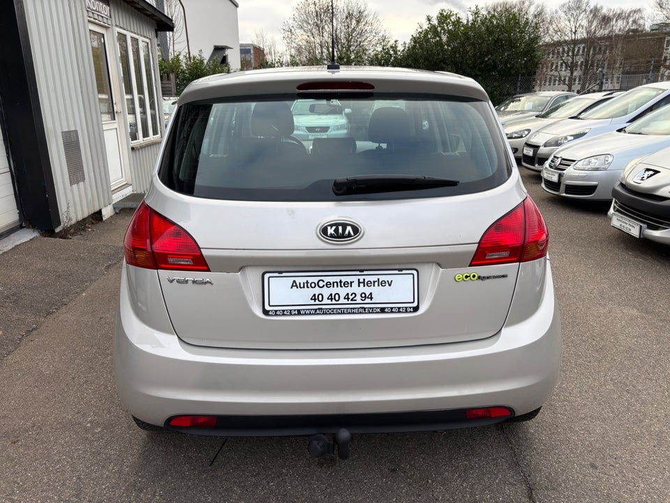 Kia Venga 1,4 CVVT 5d