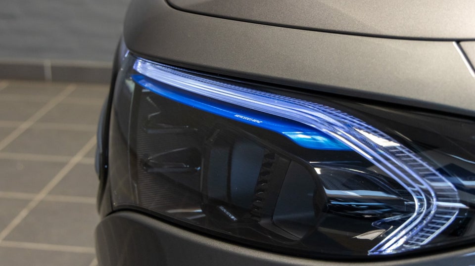 Mercedes EQA350 AMG Line 4Matic 5d