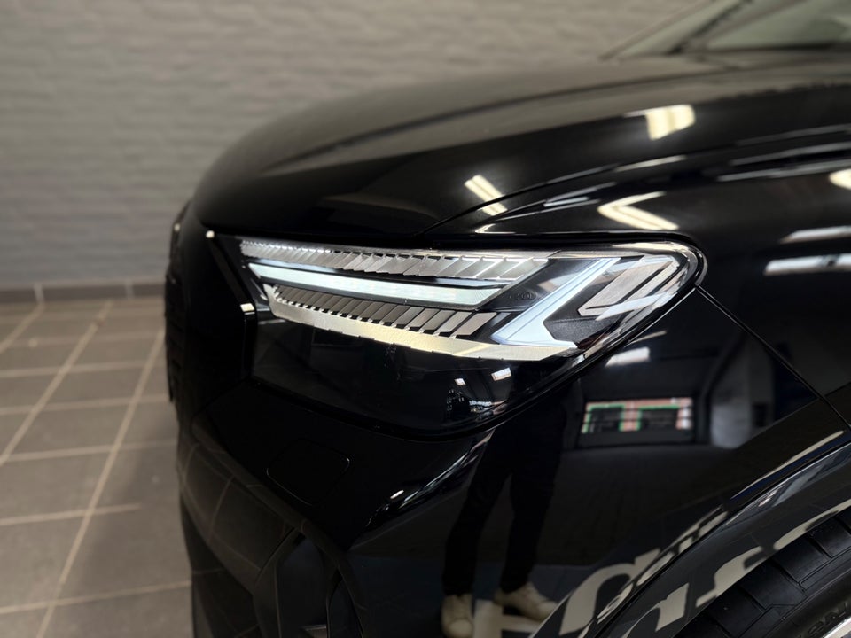 Audi Q4 e-tron 45 Corporate S-line 5d