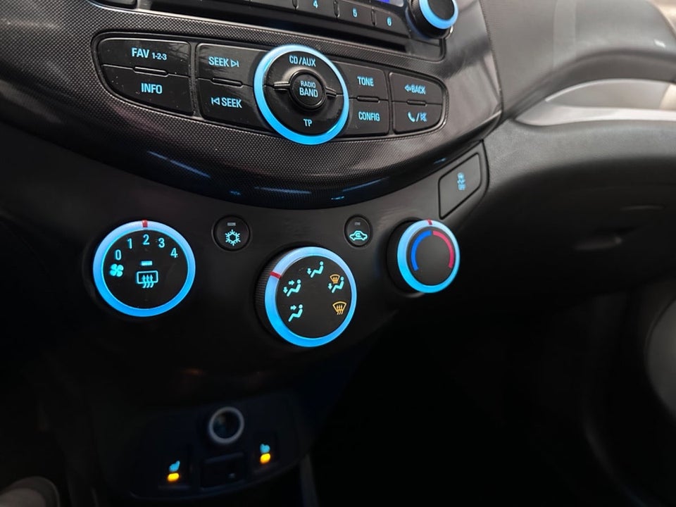 Chevrolet Spark 1,0 LT 5d