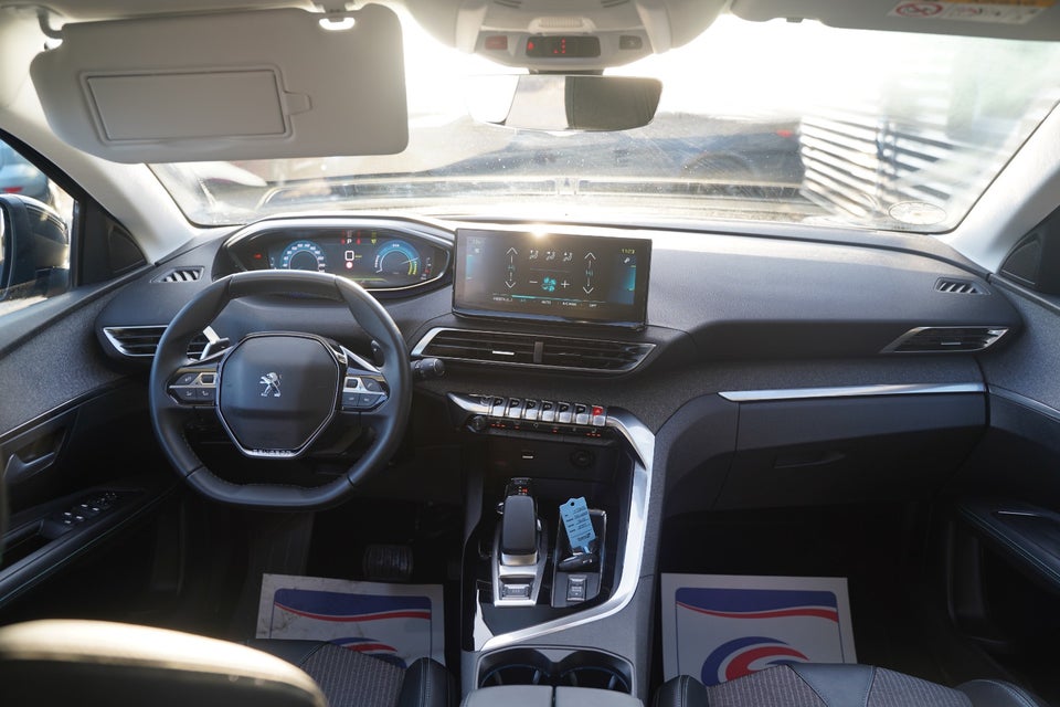 Peugeot 3008 1,6 Hybrid Allure Pack EAT8 5d